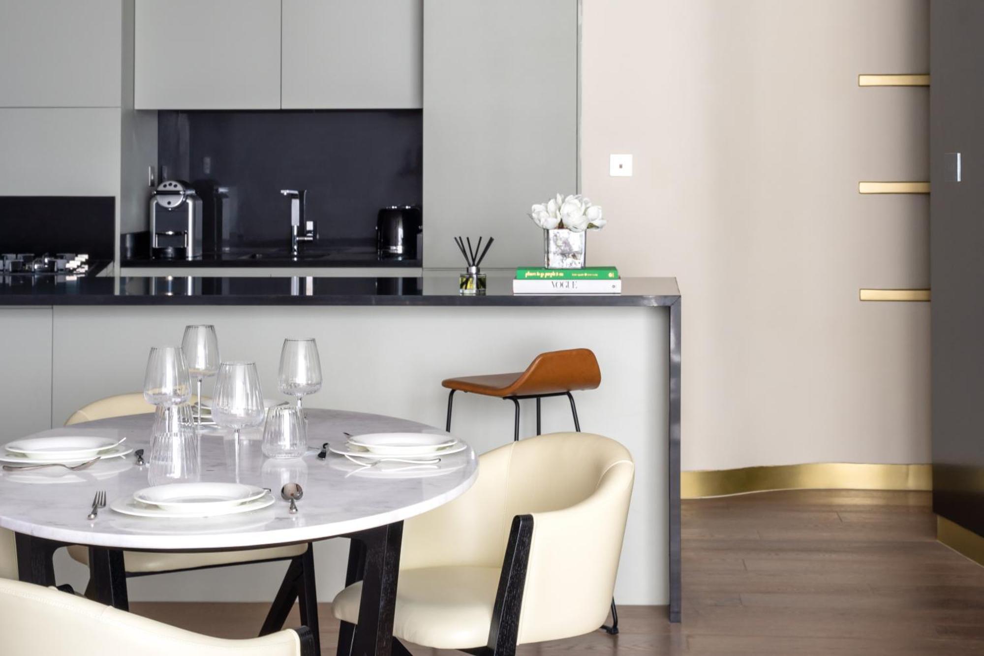Me Dubai Residences Exterior photo